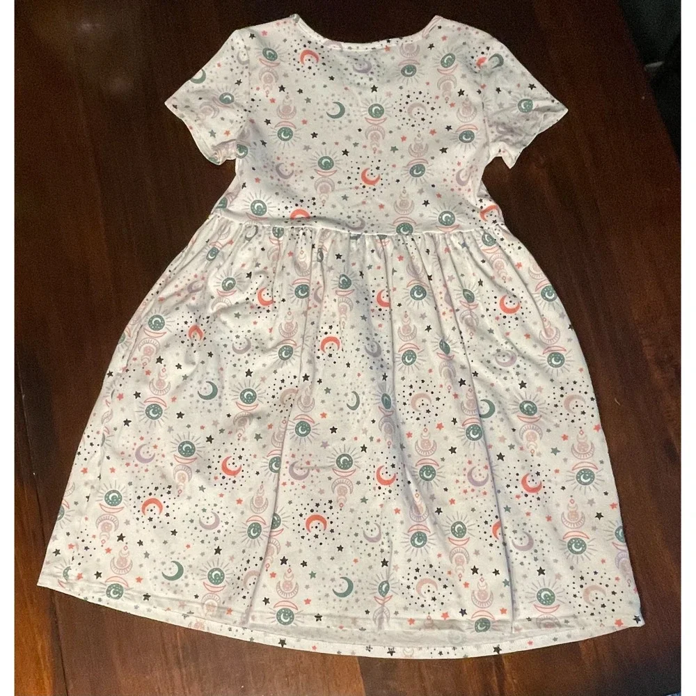 Wonder Nation girls spooky print dress with pockets size 7-8